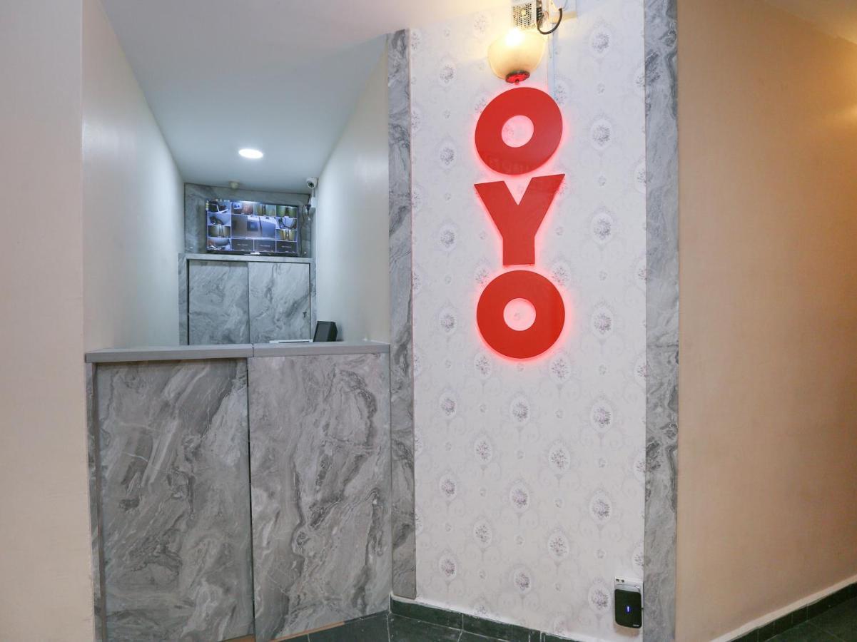 OYO 89672 Eg Hotel Jj Johor Bahru Buitenkant foto